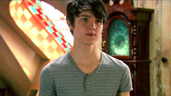 Luke will face the mysterious Ragman before he and his husband Sanjay fall into the clutches of Glasshouse.