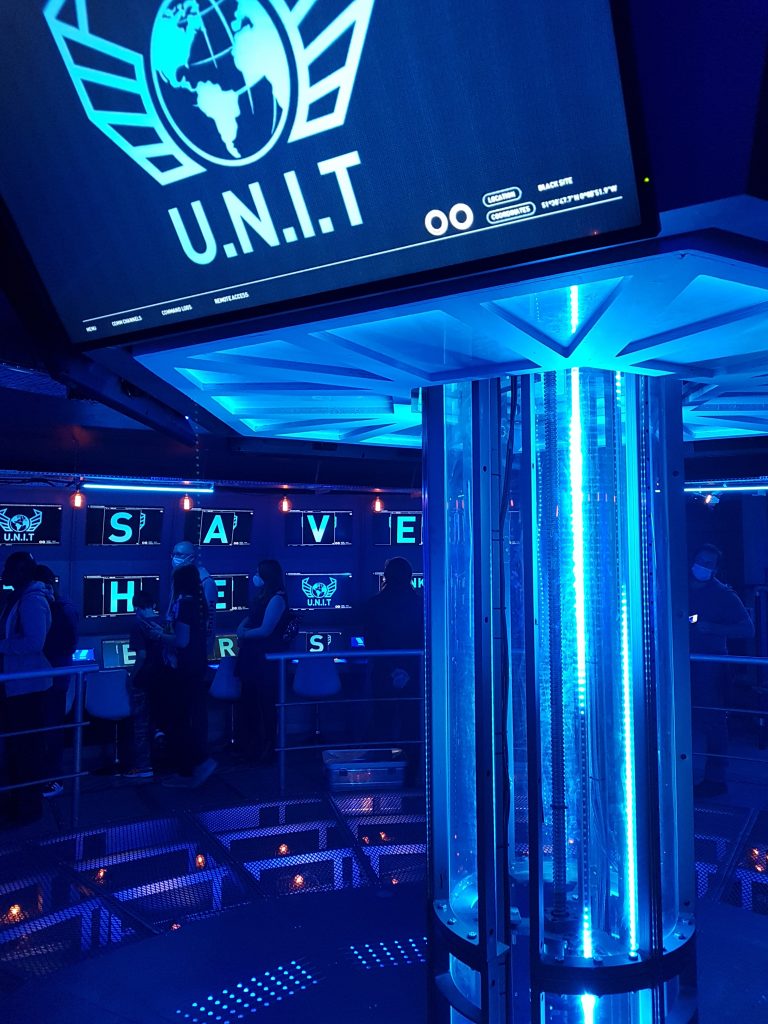 The impressive main UNIT control room 2