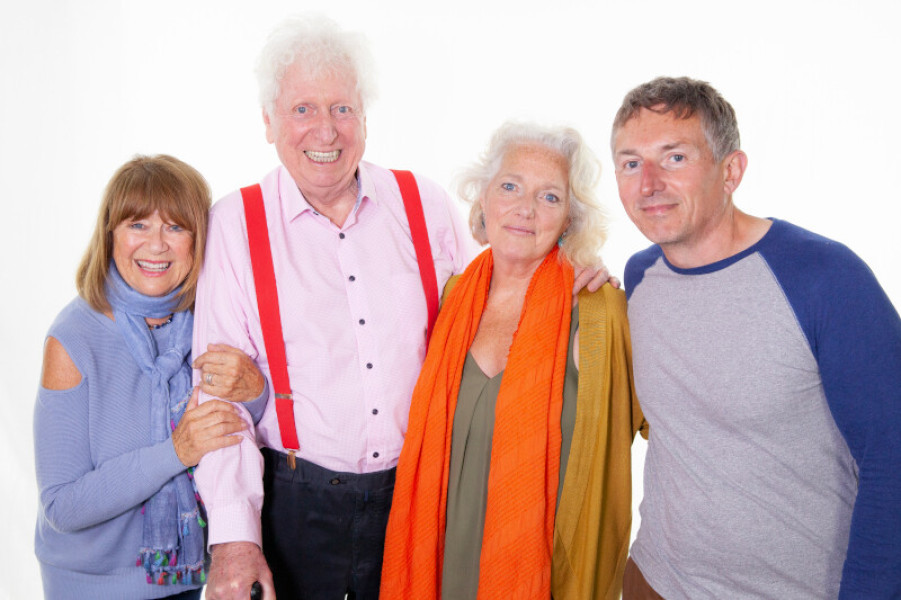 Tom Baker with Nerys Hughes, Louise Jameson and producer David Richardson