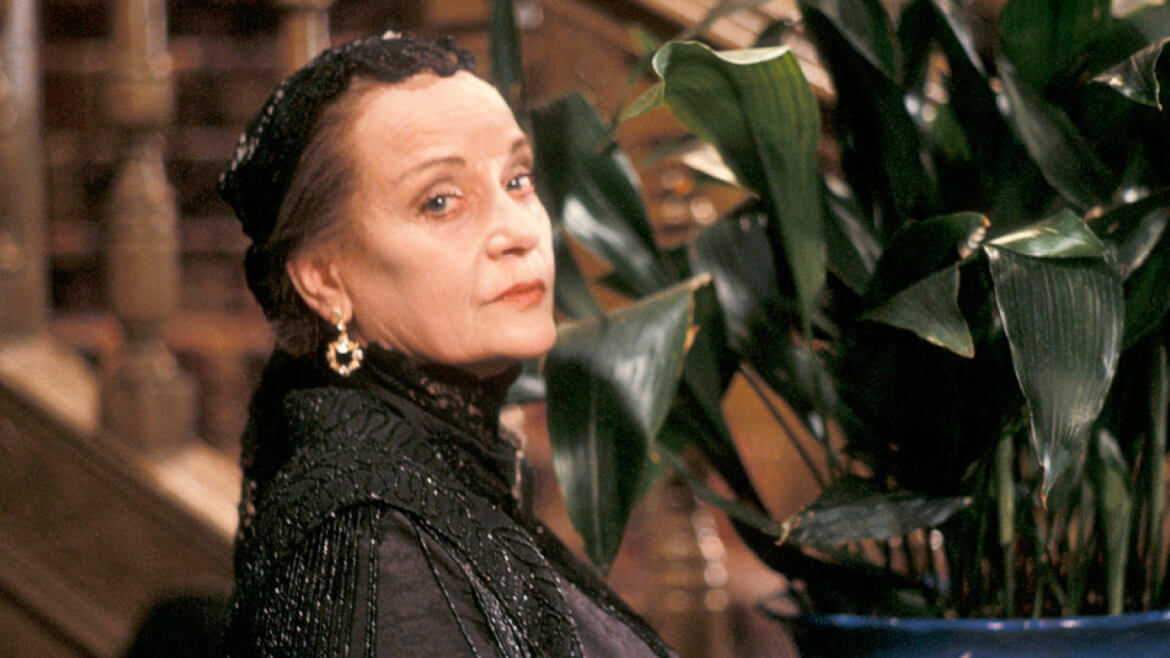 Star of film and TV Sylvia Syms starring in 7th Doctor story Ghost Light